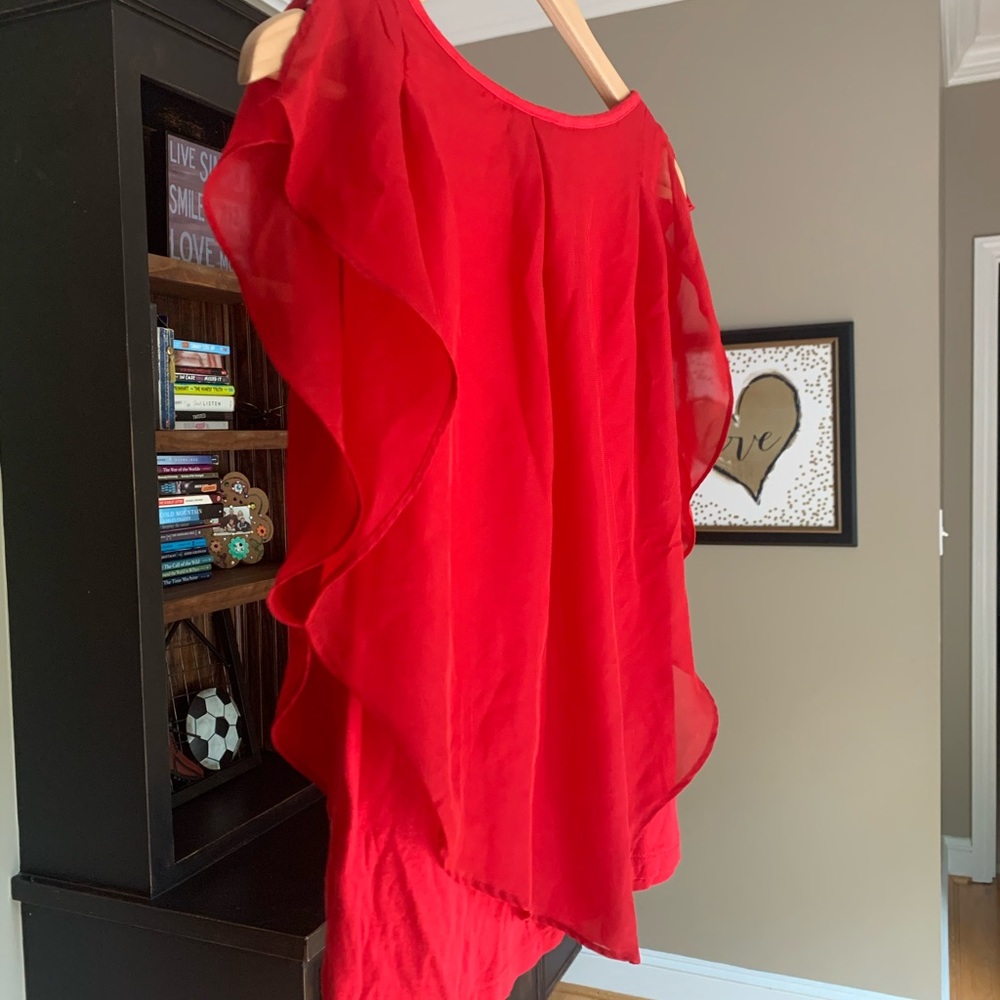 “AB Studio” Red Tank - Picture 2 of 3